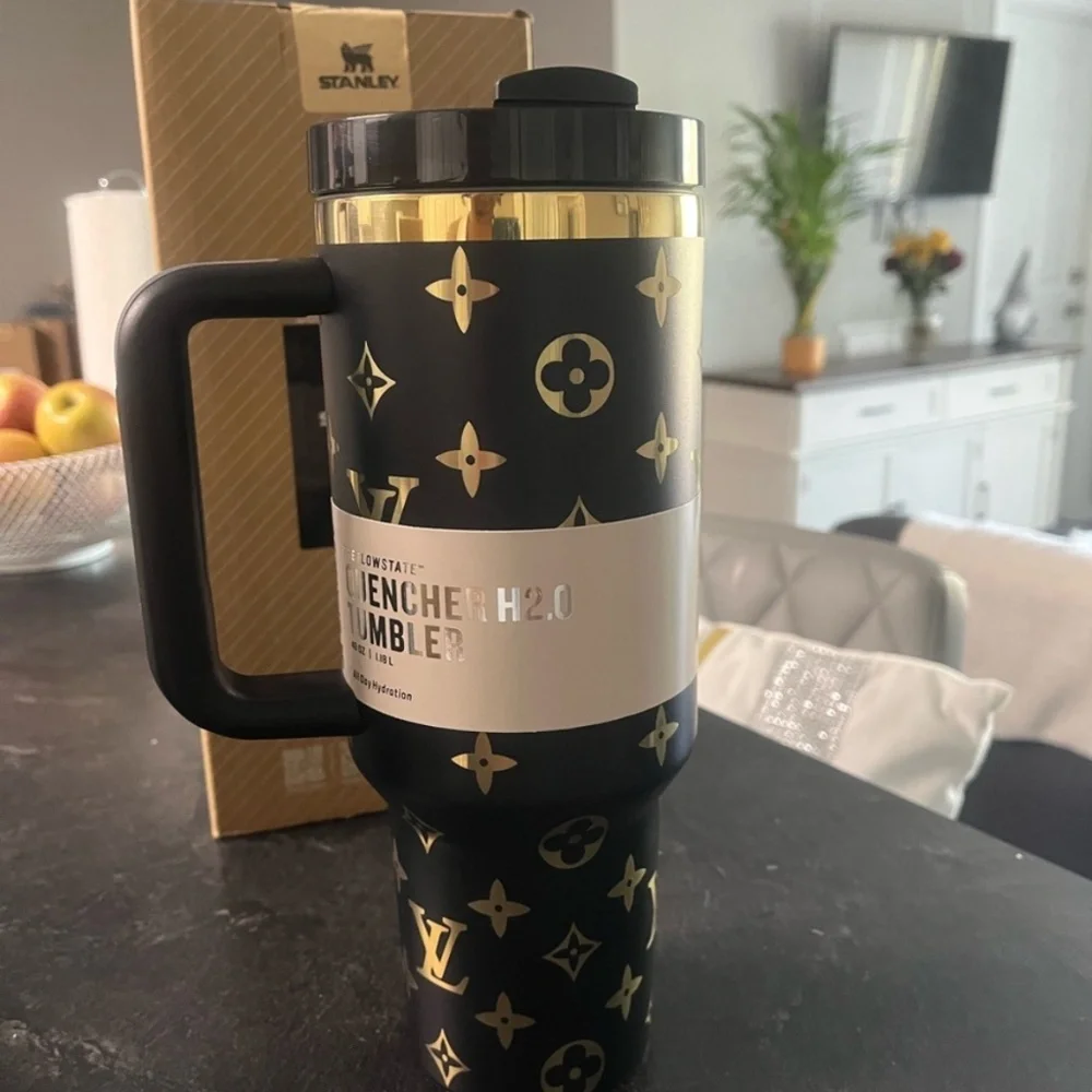 Stanley Black & Gold Patterned Designer 40 OZ Tumbler - Picture 3 of 5